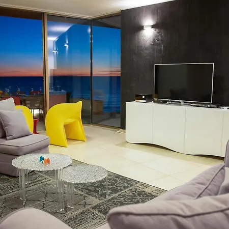 Gloss Villa Dolac